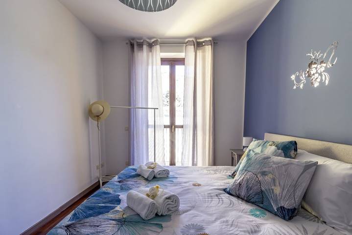 Appartamento intero, Grazioso bilocale con 2 balconi! Como San Giovanni in Como, Lago di Como