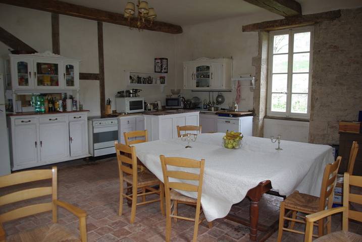 Château pour 15 personnes, avec terrasse et jardin, animaux acceptés dans Côte-d'Or - 4