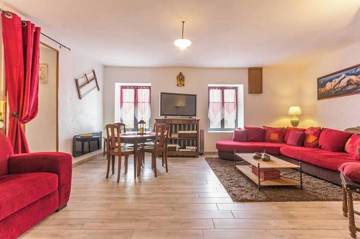 Location de vacances pour 4 personnes, avec Balcon ainsi que Jacuzzi et Jardin à Marzy