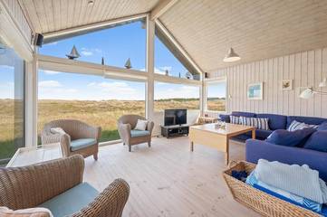 Villa für 8 Personen in Hvide Sande, Holmsland Klit, Bild 2