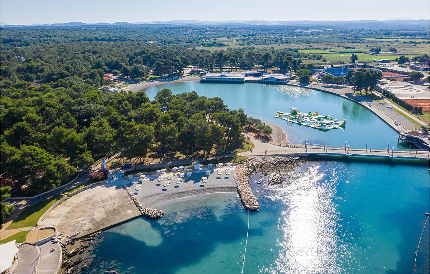 Reizendes Mobilheim mit Pool und Terrasse, 1 km vom Strand Vela Draga entfernt in Umag, Umag und Umgebung
