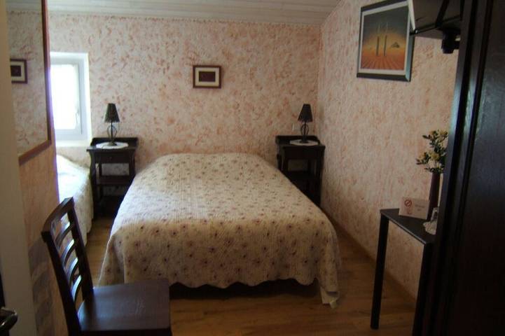 Chambre d’hôte pour 3 personnes, avec piscine et jardin à Labruguière