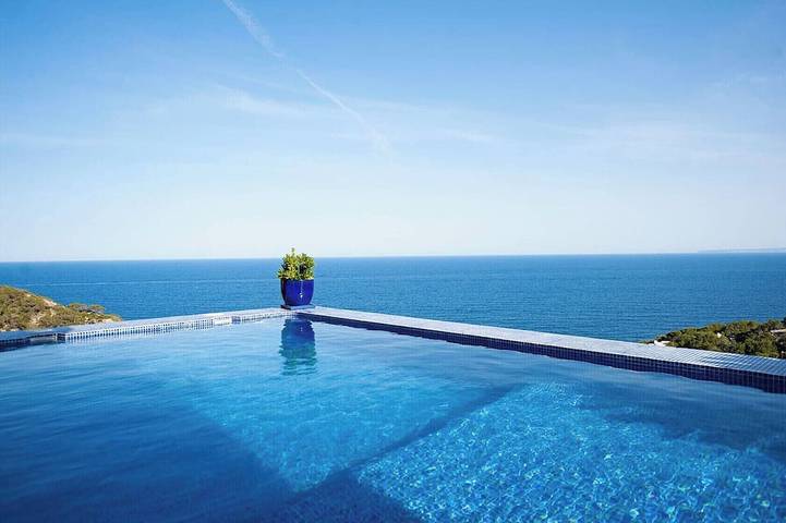 Villa pour 10 personnes, avec balcon et jardin à Roca Llisa