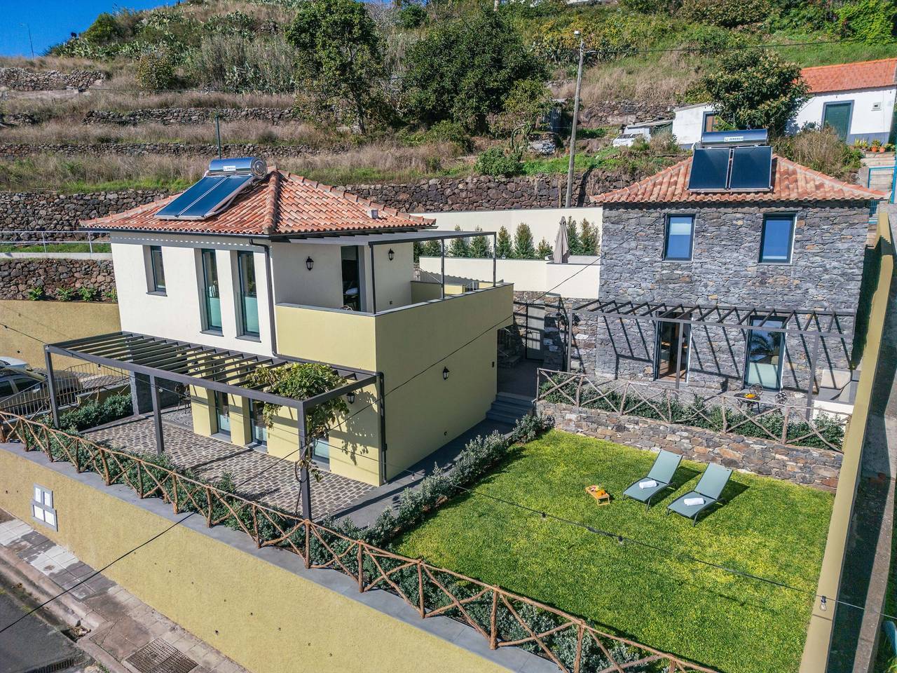 Authentischer Madeira-Aufenthalt • Apartments mit Meerblick in Caniço, Madeira