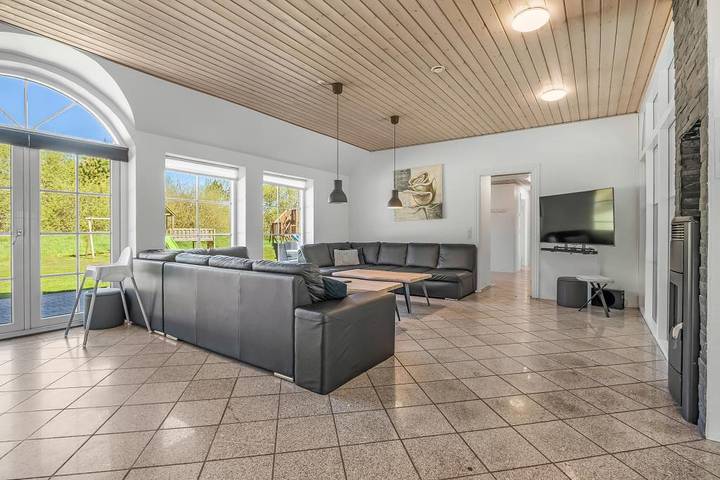 Großes und modernes Ferienhaus mit Pool, Whirlpool und Sauna – Hunde erlaubt in Fjand, Nissum Fjord