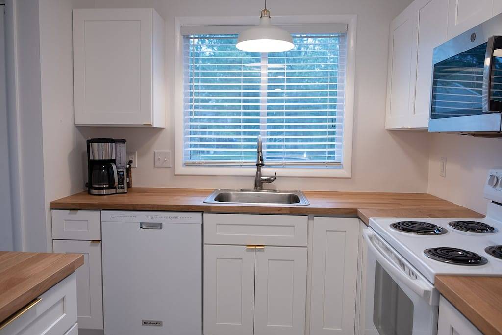 Relaxing Bethany Beach townhome - 1 mile from the beach in Bethany Beach, Sussex County (Delaware)