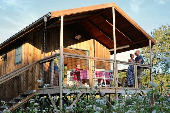 Chalet pour 5 personnes, avec sauna ainsi que balcon et jacuzzi
