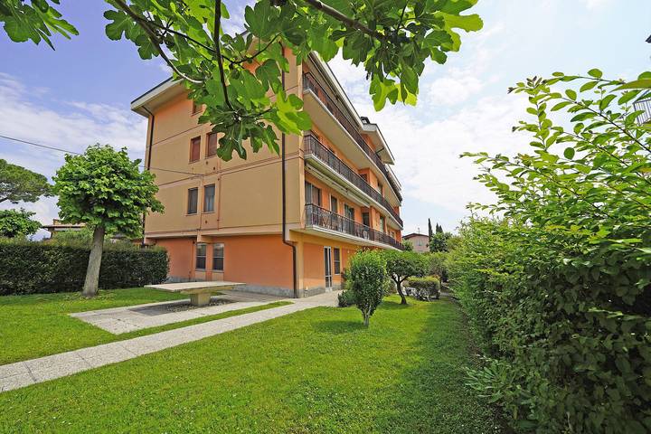 Ferienwohnung für 4 Personen, mit Seeblick und Balkon