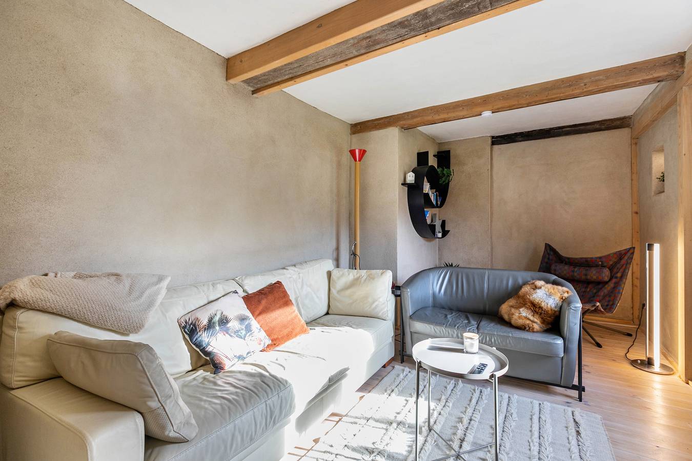 Ganze Wohnung, Ferienwohnung 'Lehmhuus' mit Gemeinschaftsterrasse, Gemeinschaftsgarten und Wi-Fi in Klanxbüll, Nordfriesland