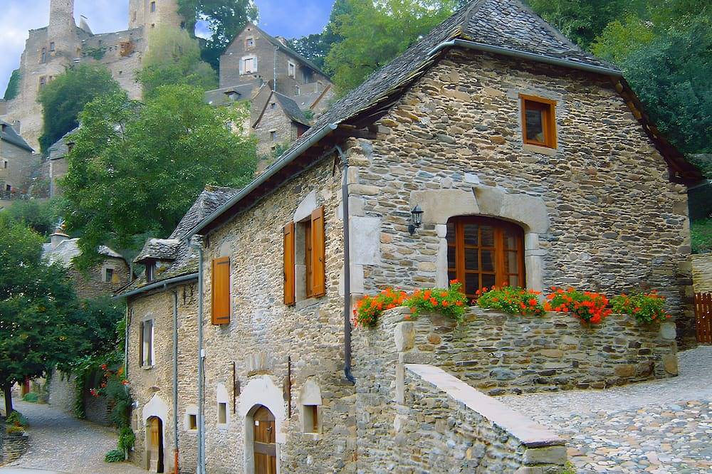 Gite Belcastel - En Uno de los Pueblos Más Bonitos de Francia - Aveyron in Belcastel, Aveyron (desambiguación)