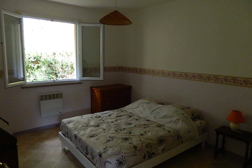 En el corazón de Provenza, casa al pie de las colinas entre Aix en Provence y Ca in Roquevaire, Marsella region