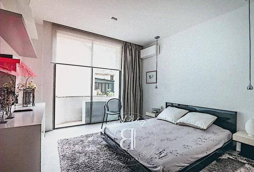 Two-Bedroom House in Paris, Ile de France