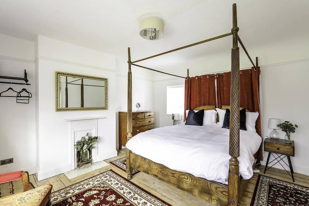 Port Sunlight, Duke of York Cottage, Grade 2 Listed in Merseyside