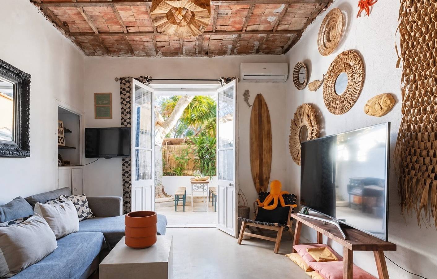 Maisonnette 6-8 Pers  avec terrasse et Wi-Fi in Marseille, Côte méditerranéenne (France)