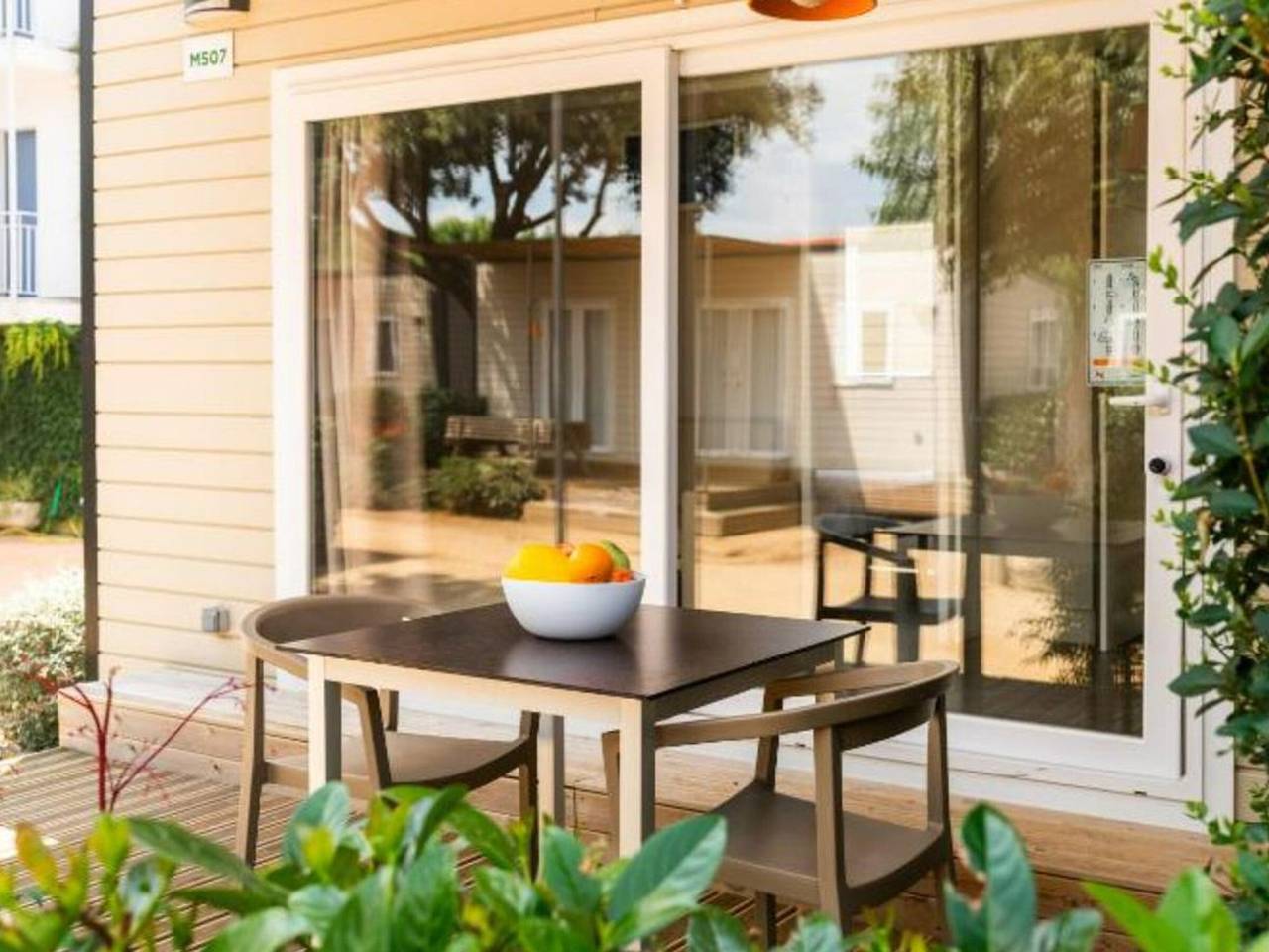 Casa móvil acogedora con terraza in Pineda de Mar, Costa del Maresme