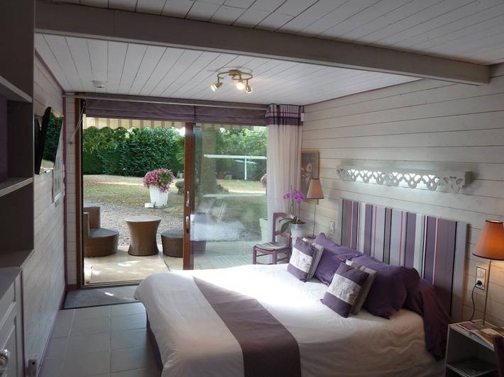 Chambre d’hôte pour 2 personnes, avec jardin dans la Manche - 3