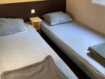 Camping pour 6 Personnes dans Angicourt, Oise, Photo 4