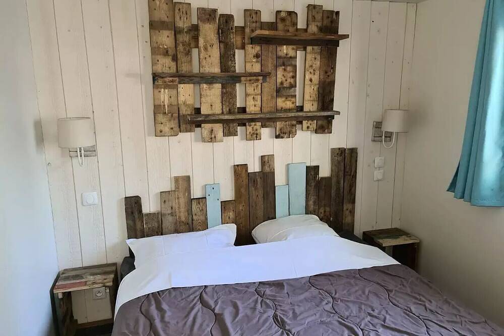Cottage Lagon Premium Vue Forêt 4 Pièces 6 Personnes Climatisé + Tv in La Tremblade, Côte de Beauté