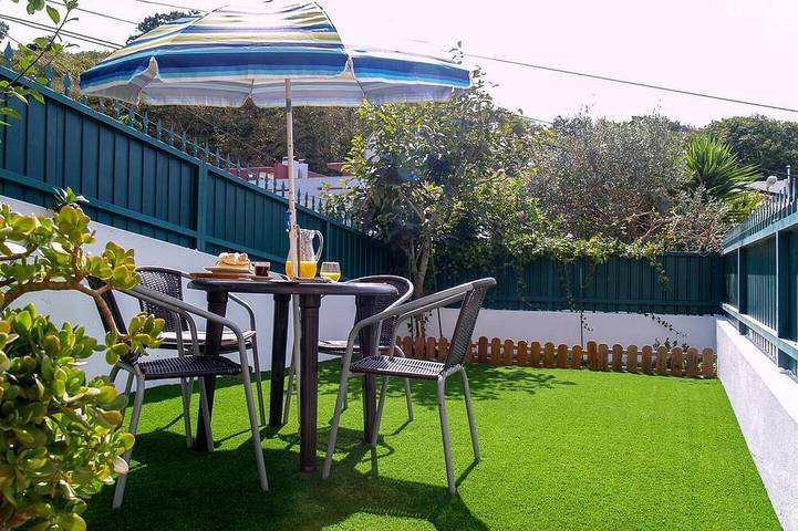 Ferienhaus für 4 Personen, mit Balkon und Whirlpool sowie Garten in Sintra