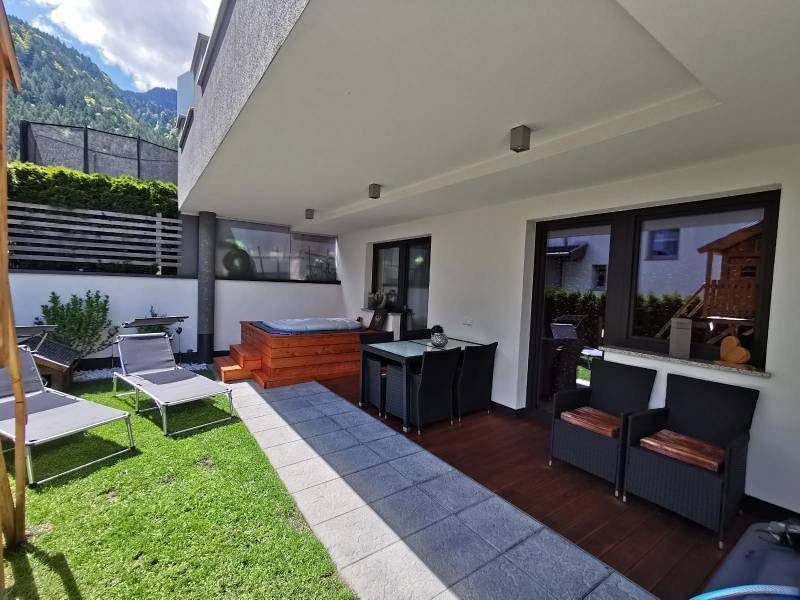 Ganze Ferienwohnung, Apart Kröll in Tuxer Alpen, Schlitters