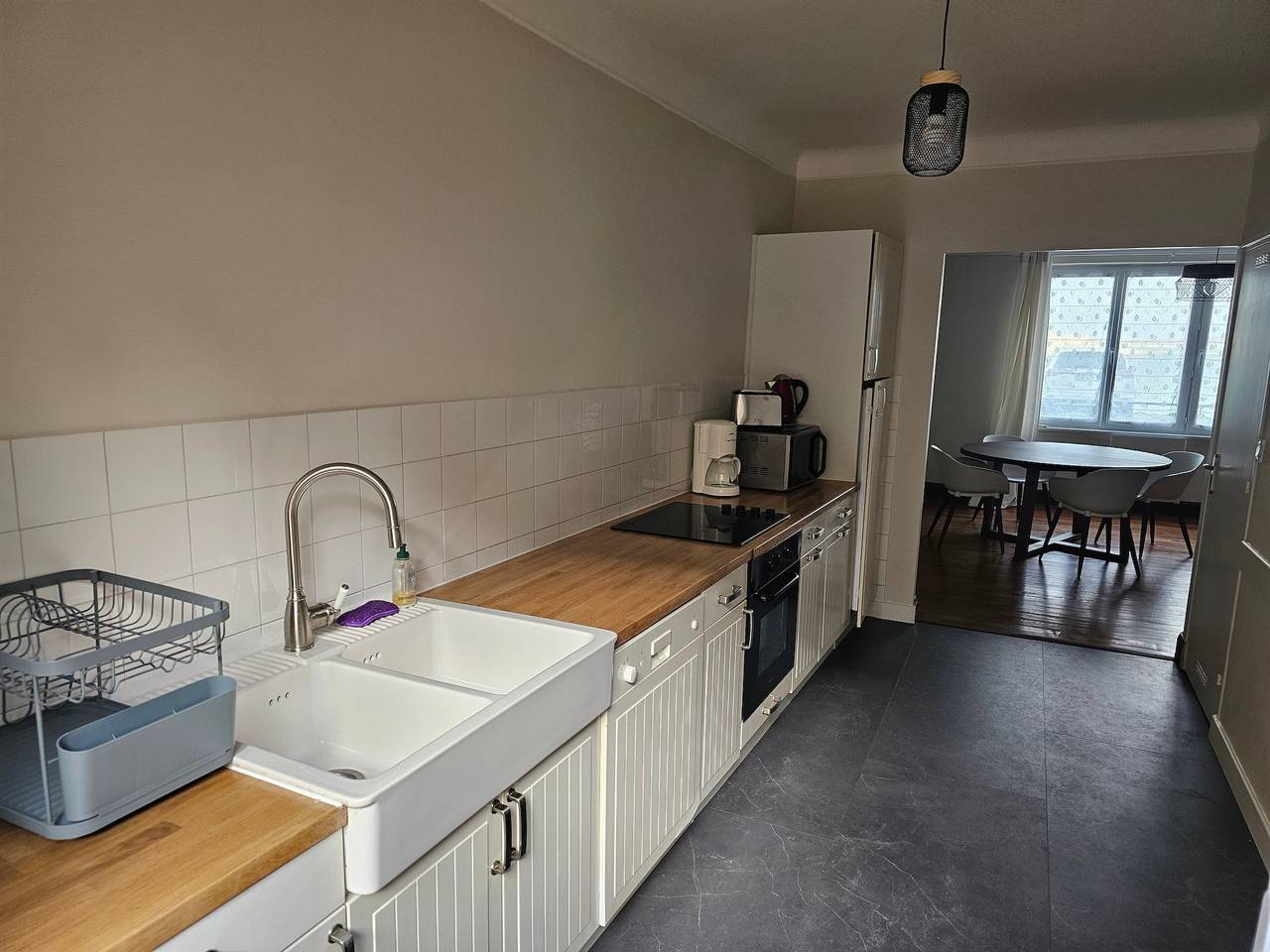 Casa Vacacional 'Le Toudouze, Au Bord Du Quai' con Vista al Mar y Terraza Privada in Camaret-sur-Mer, Iroise