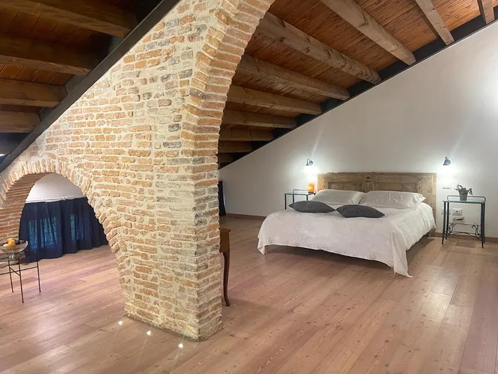 Casa de familia para 3 personas, con vistas y jardín, Se admiten mascotas - 1