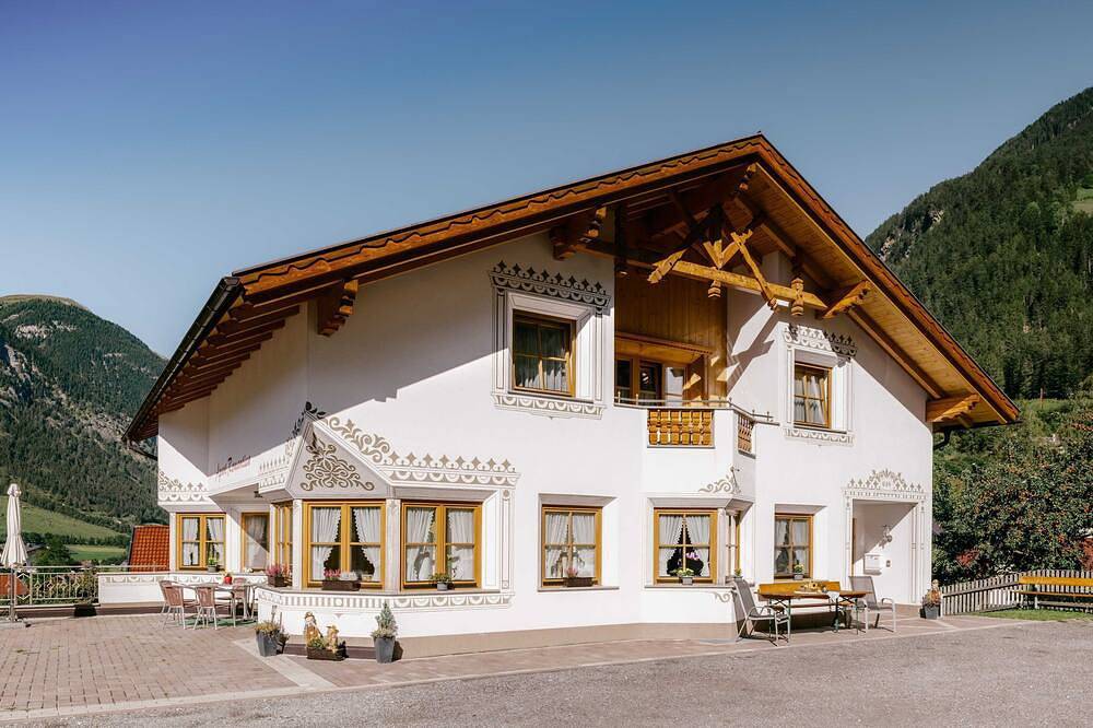 Geheel appartement, Apart Dorfblick - Apart Romantica in Nauderer Berge, Pfunds
