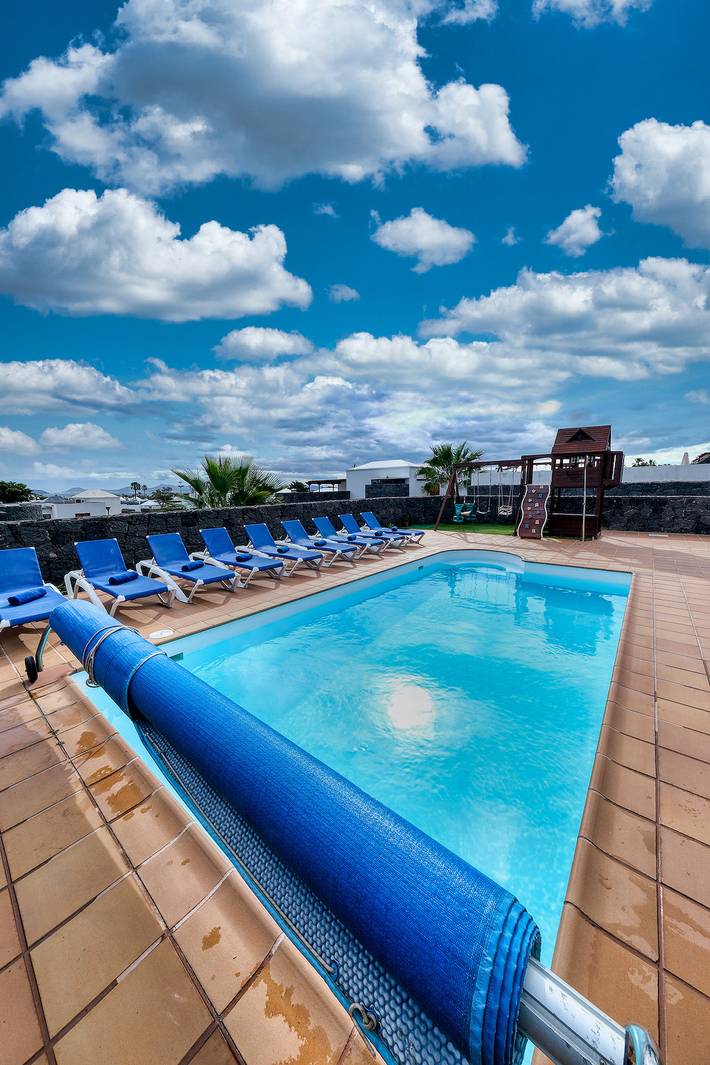 Villa für 12 Personen, mit Pool und Garten, kinderfreundlich auf Lanzarote - 2