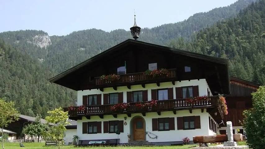 Ferienwohnung für 4 Personen, mit Garten in Sankt Martin bei Lofer - 2