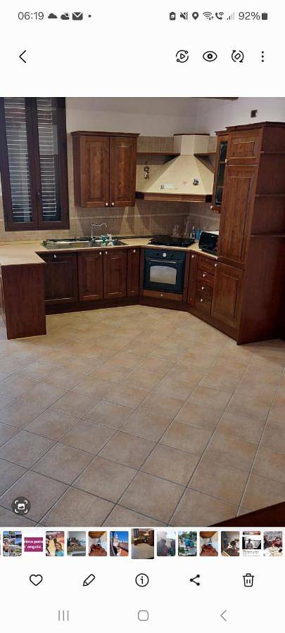 Location de vacances pour 5 personnes, avec vue et terrasse à Barletta - 2