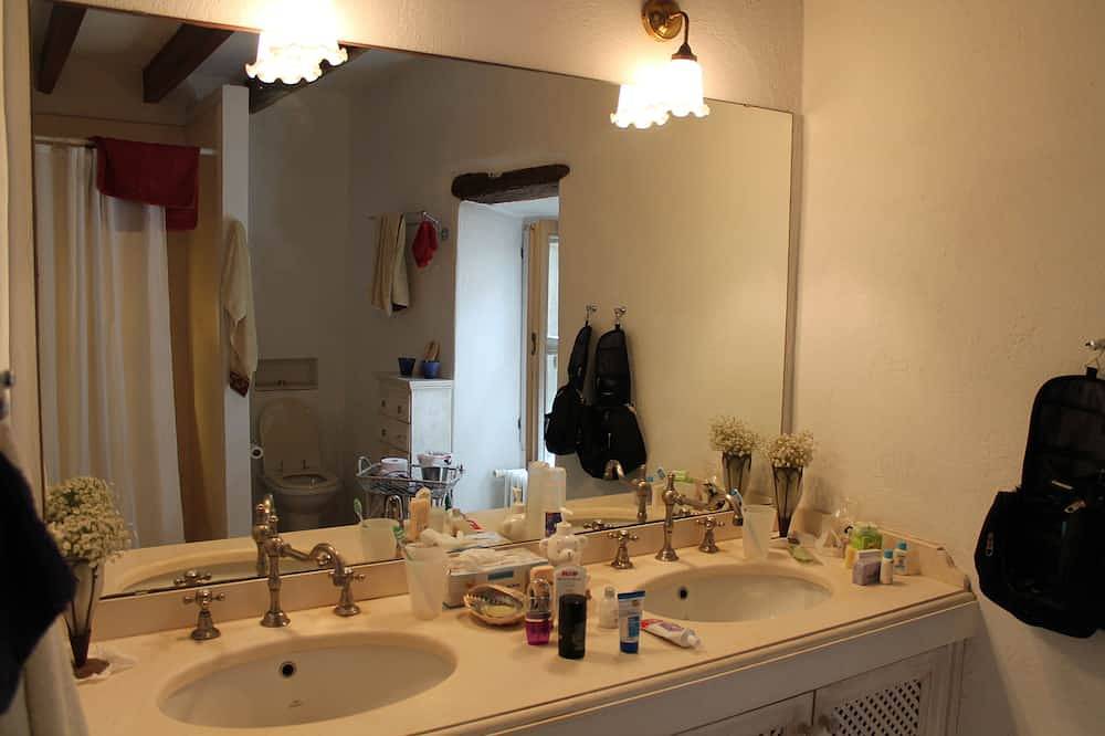 Haus mit Flair, 3 Terrassen im Herzen von Artà, flexible Anreisetage ab 95€ p.T. in Artà, Mallorca Osten