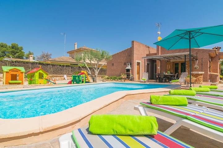 Maison de vacances pour 6 personnes, avec jardin et terrasse, animaux acceptés à Sa Coma