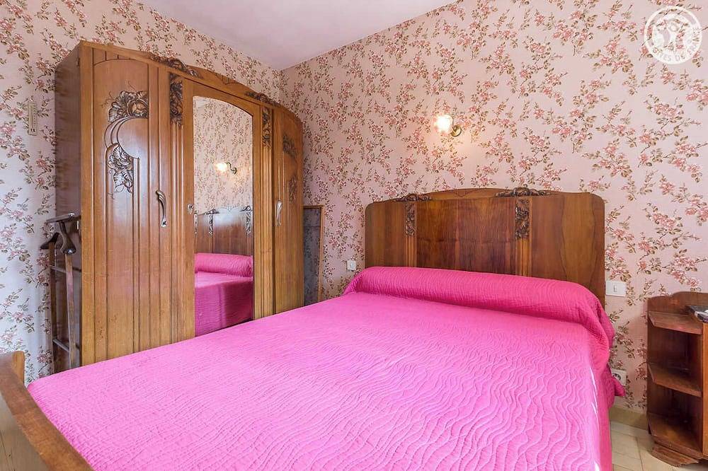 Mirelac - Saint Alban De Montbel in Saint-Alban-de-Montbel, Chambéry region