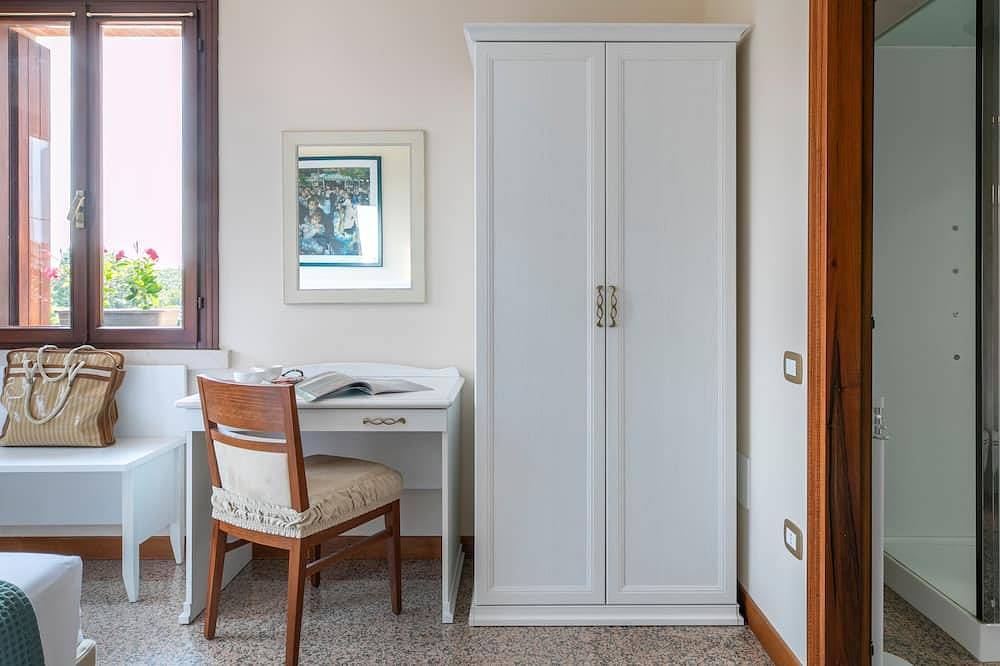 Appartamento intero, Borgo Tabari Appartamento Renoir in Mussolente, Provincia di Vicenza