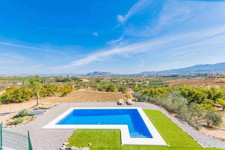 Chalet para 6 personas, con terraza y jardín, Se admiten mascotas en Provincia de Málaga - 4