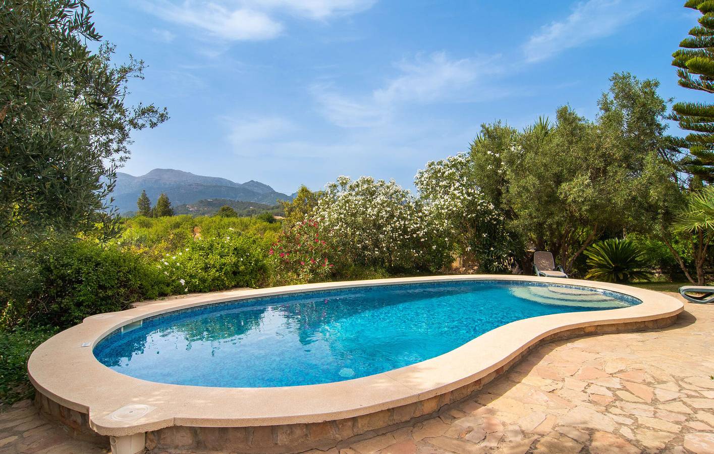 Moderno Apartamento con Piscina, Terraza y WiFi en Biniamar in Inca, Interior de Mallorca