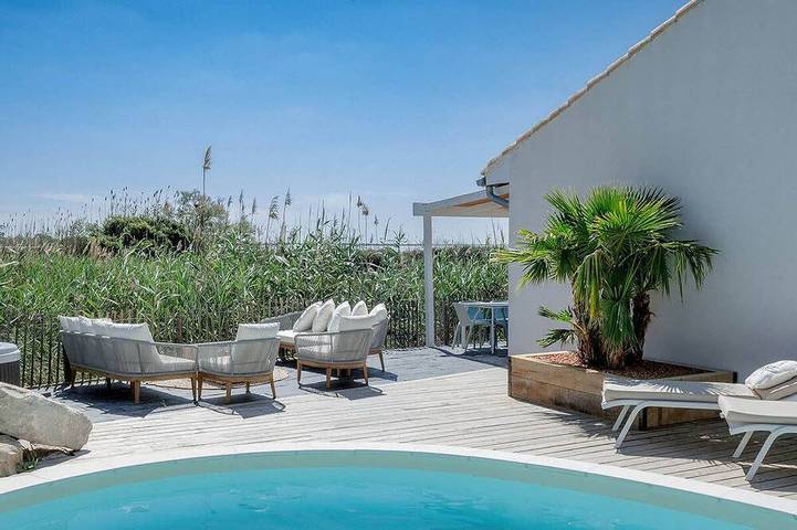 Villa pour 6 personnes, avec jardin et jacuzzi à Aigues-Mortes - 4