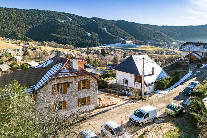 Location de vacances pour 8 personnes, avec vue et terrasse à Le Sappey-en-Chartreuse - 4