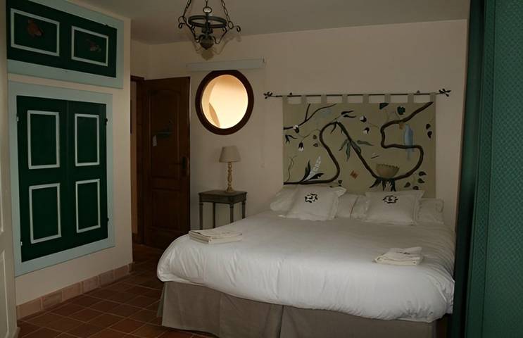 Chambre d’hôte pour 2 personnes, avec piscine et jardin dans la Drôme - 2