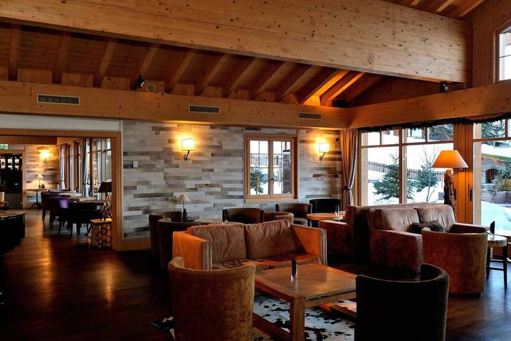 Hôtel pour 3 personnes, avec jacuzzi et balcon ainsi que sauna et jardin, adapté aux familles dans Villars-sur-Ollon - 4