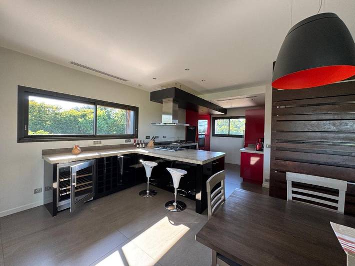 Location de vacances pour 10 personnes, avec vue et vue sur le lac ainsi que jardin et piscine, animaux acceptés à Bretagne-d'Armagnac - 4