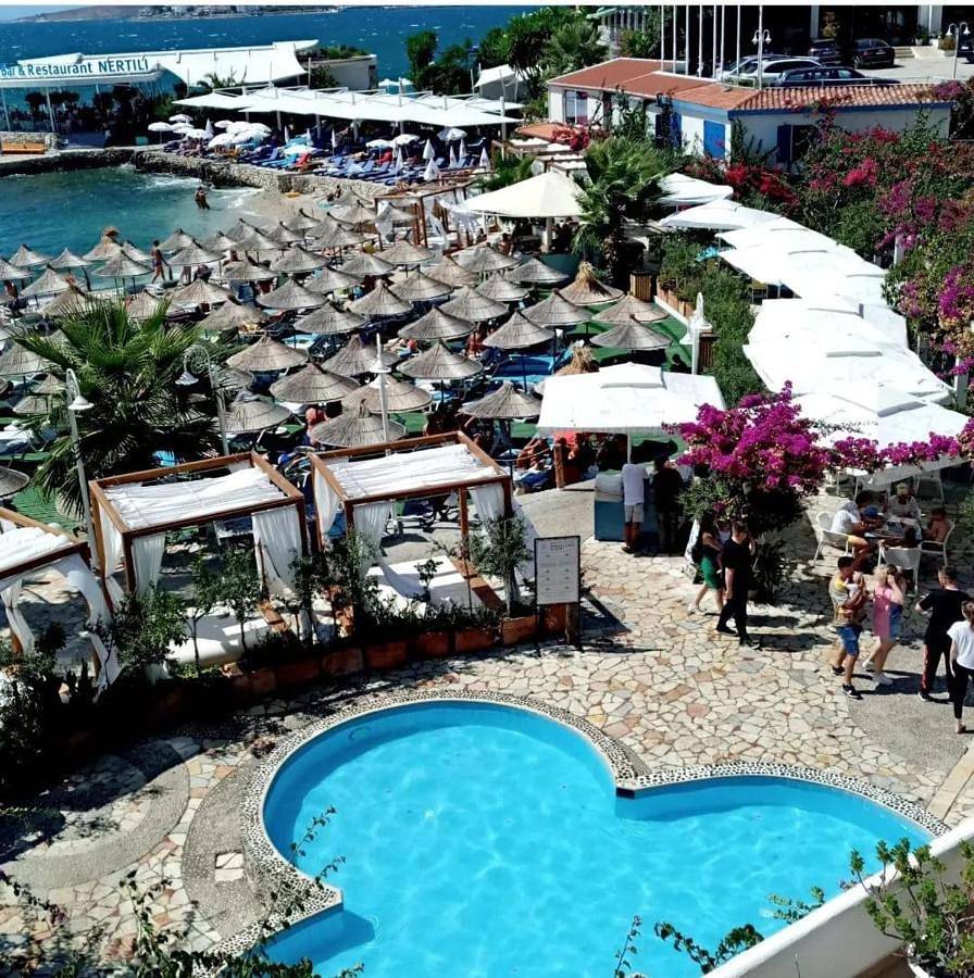 Bougainvill Sunset Villa in Saranda, Valona