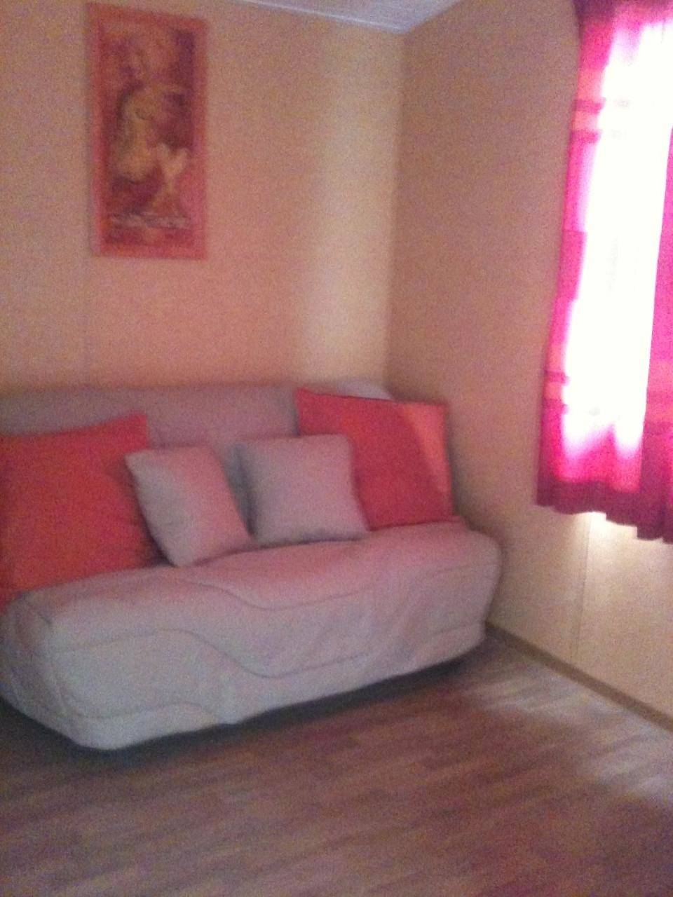 Chalet (4 Adults) in Mars-sur-Allier, Nièvre