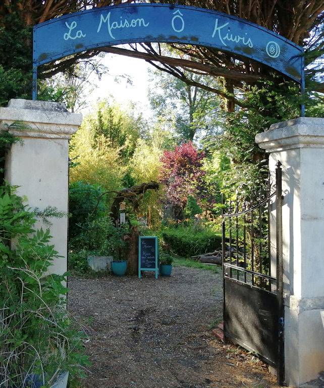 Chambre d’hôte pour 5 personnes, avec jardin dans le Lot - 2