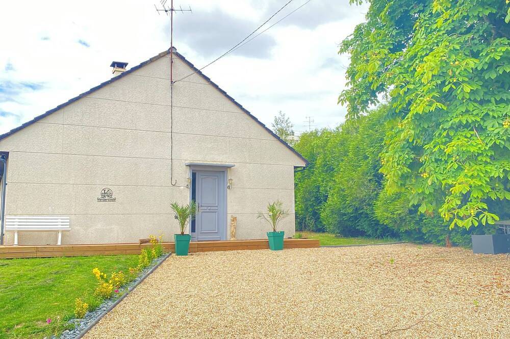 Maison Avec Piscine a 2h de Paris in Tillières-sur-Avre, Évreux und Umgebung