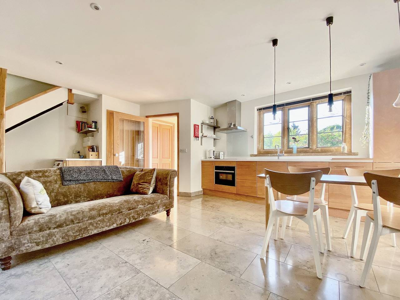 Finch Cottage in Farnborough, Warwickshire