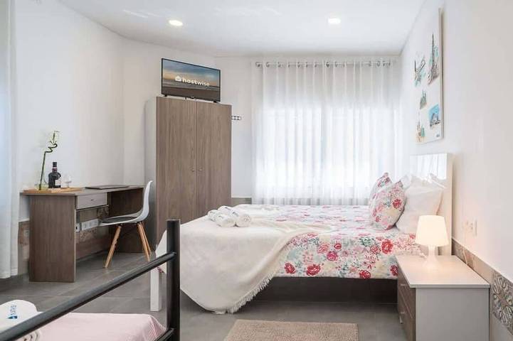 Gîte pour 3 personnes, avec piscine ainsi que jardin et jacuzzi dans Árvore - 4