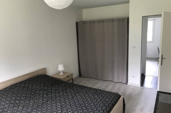 Location de vacances pour 6 personnes, avec jardin et terrasse dans Sainte-Marie-du-Lac-Nuisement - 4