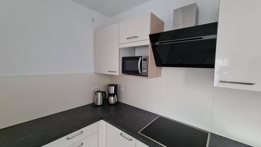 Ferienwohnung für 8 Personen, mit Terrasse und Garten sowie Ausblick in Sarstedt - 3