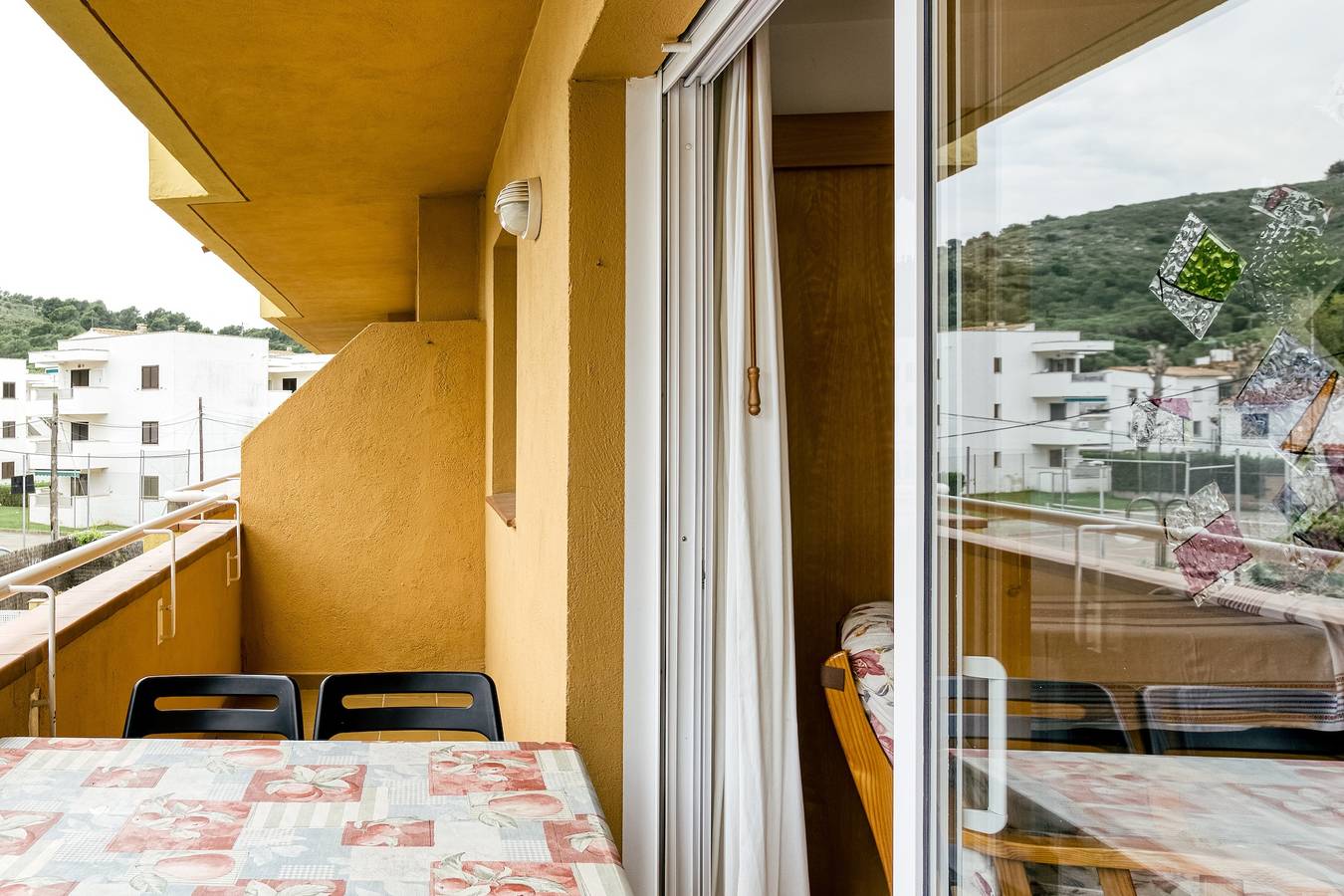 Appartement entier, Appartement 'Montgo' avec vue sur la montagne, Wi-Fi et climatisation in Punta Montgo, L'Escala